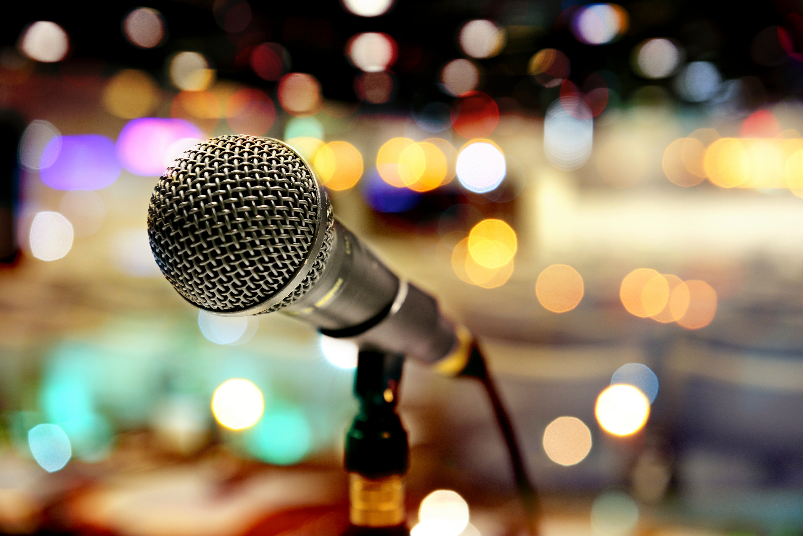 Cuatro formatos de contenido de audio para fortalecer tu estrategia de marketing