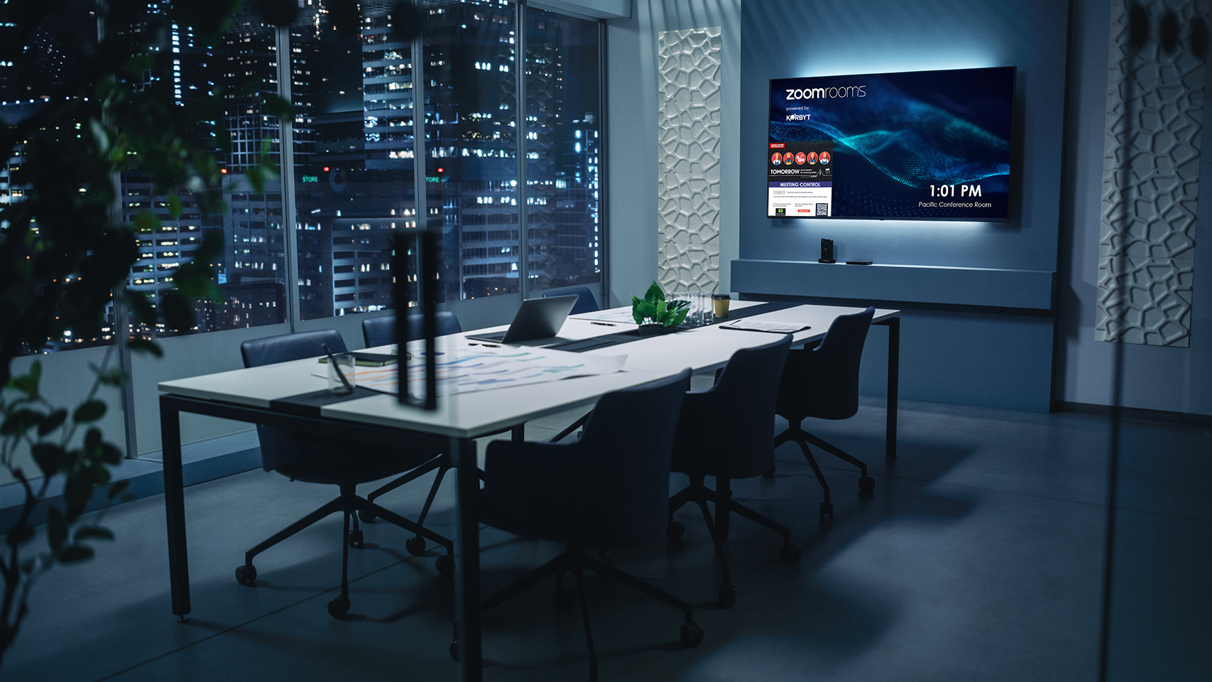 Dynamic Meeting Room Digital Signage using Real-Time Data and Machine Learning