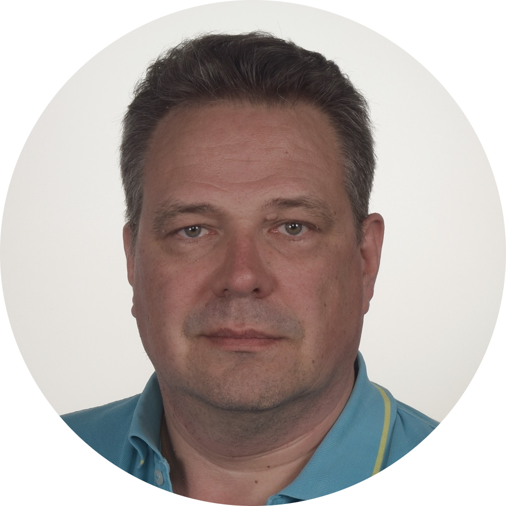 Go to the profile of Kari Mäenpää