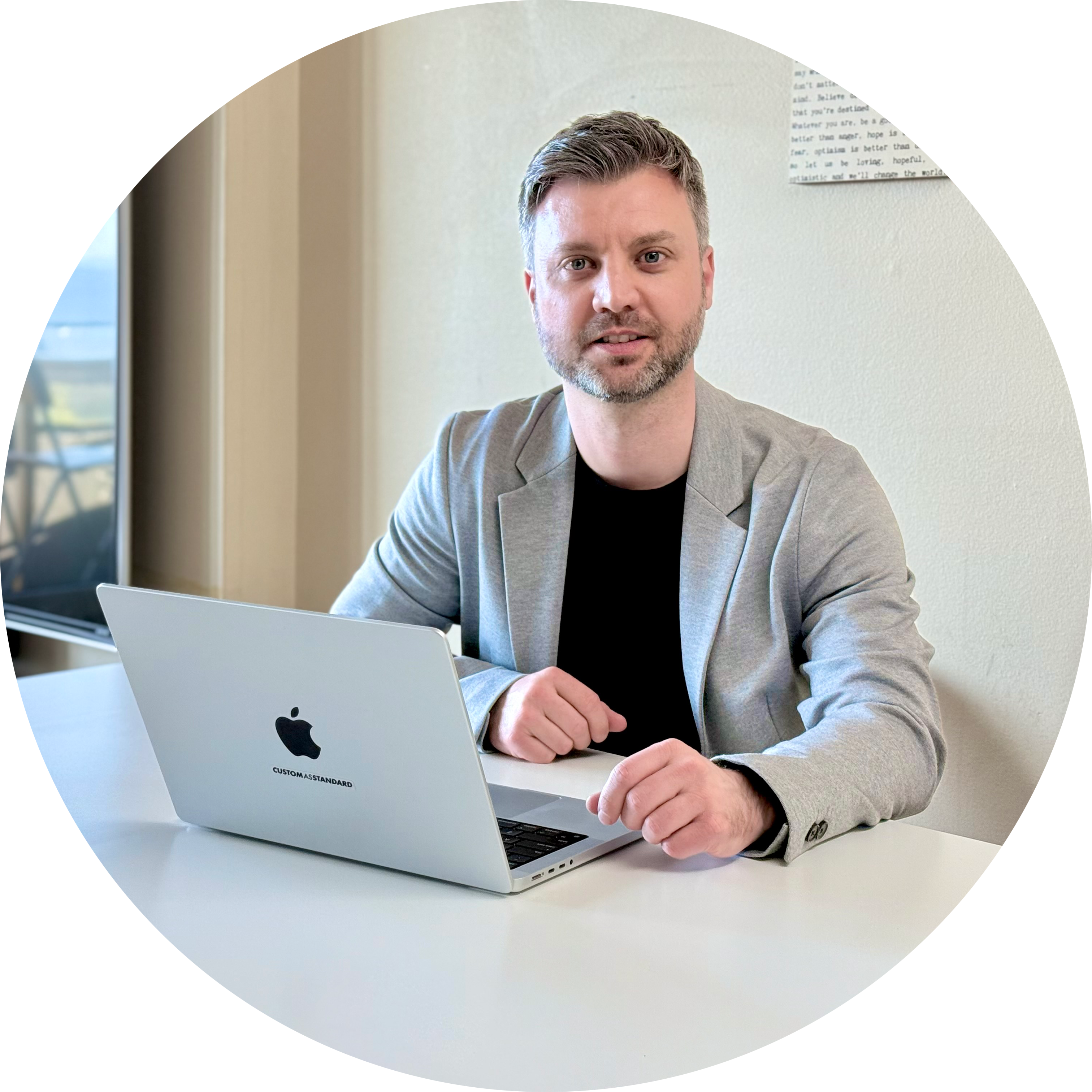 Go to the profile of Daniel De Biasi