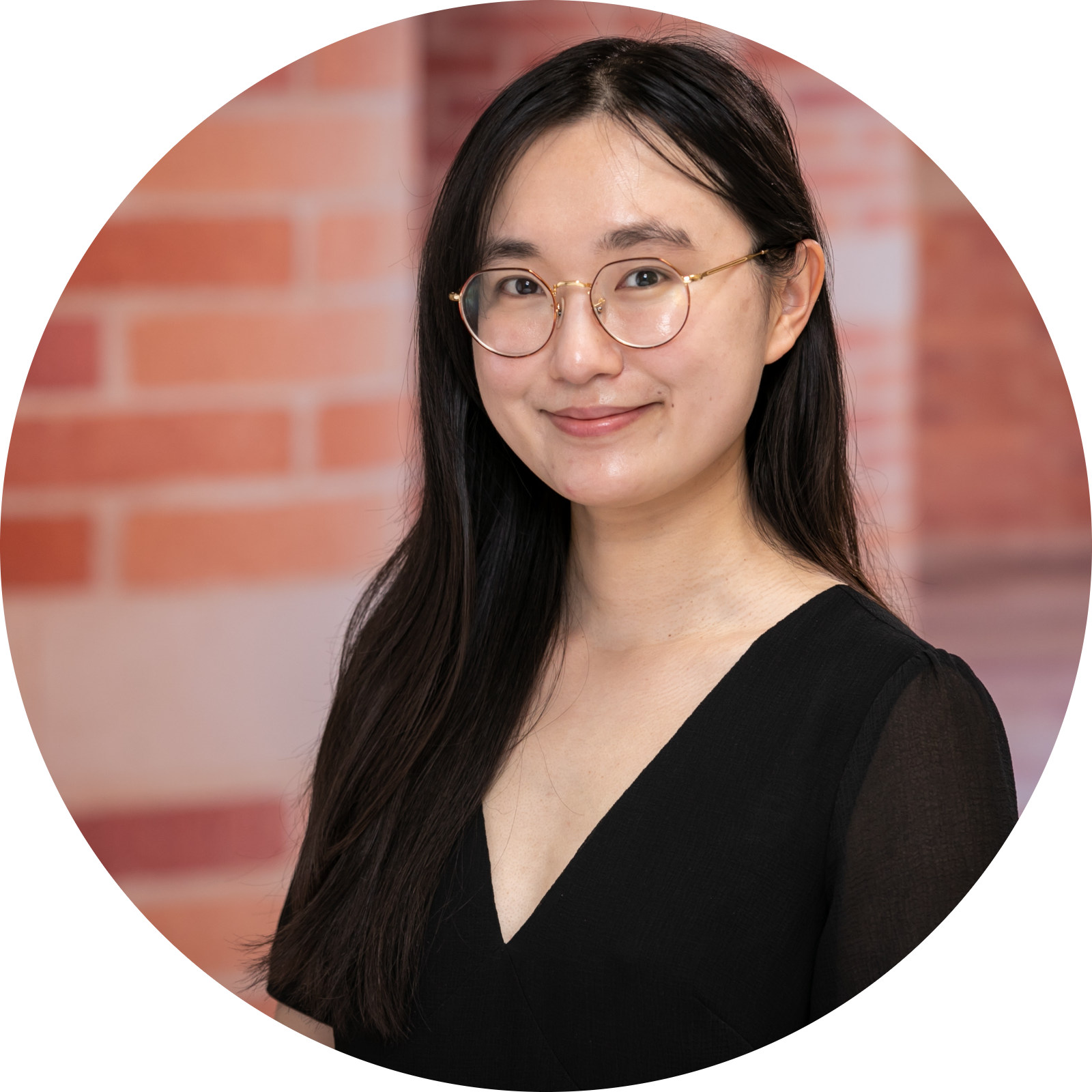 Go to the profile of YULING TSUI