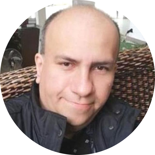 Go to the profile of Miguel García