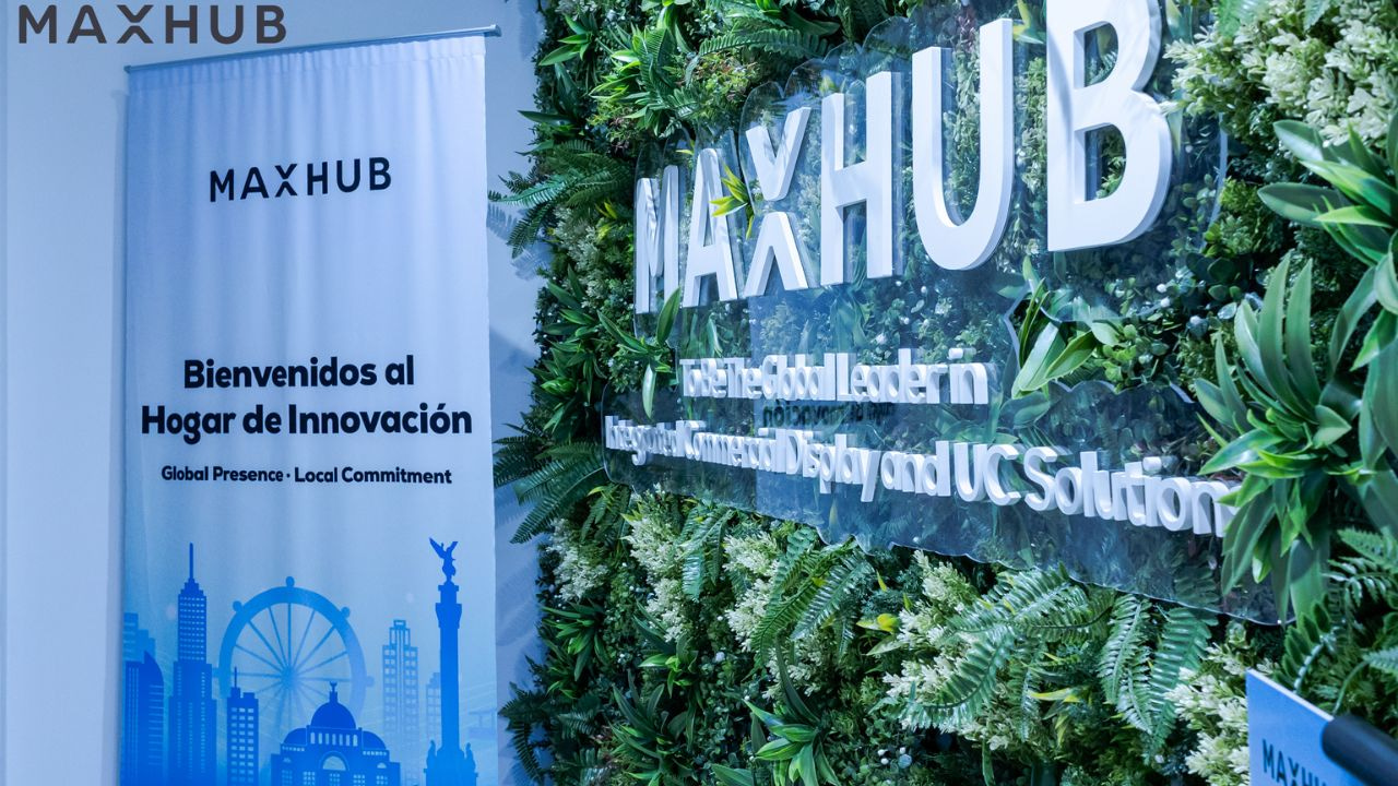 MAXHUB inaugura Experience Center na Cidade do México