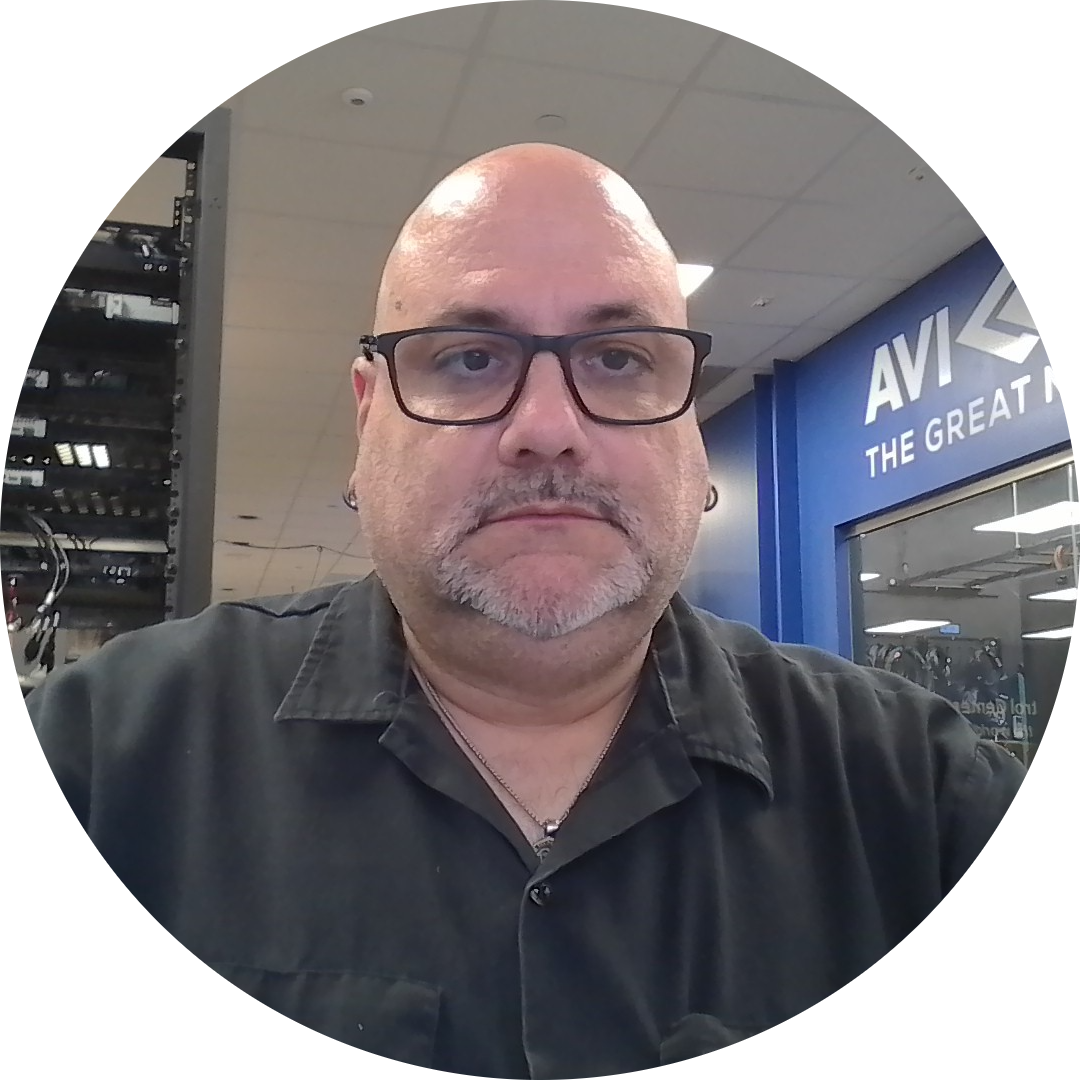 Go to the profile of Louis Sciancalepore