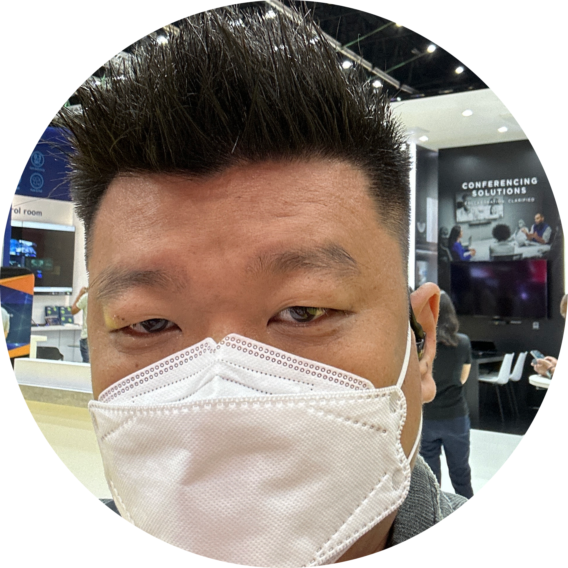 Go to the profile of Ronnie Chee