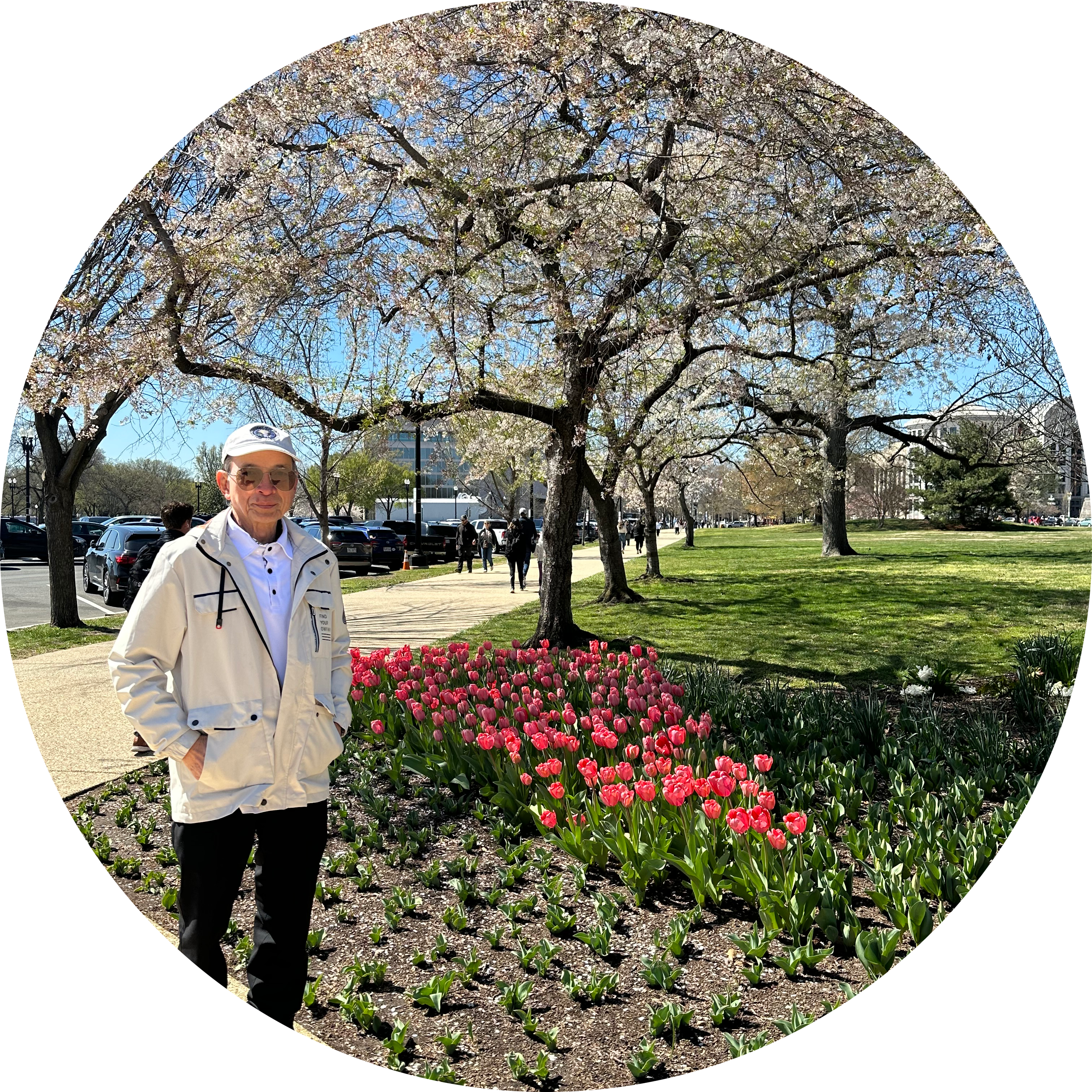 Go to the profile of Loc Nguyen Vinh