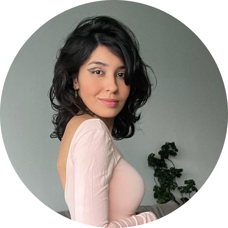 Go to the profile of Luana Fernandes