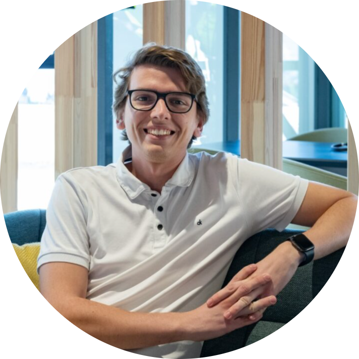 Go to the profile of Adam Bednar