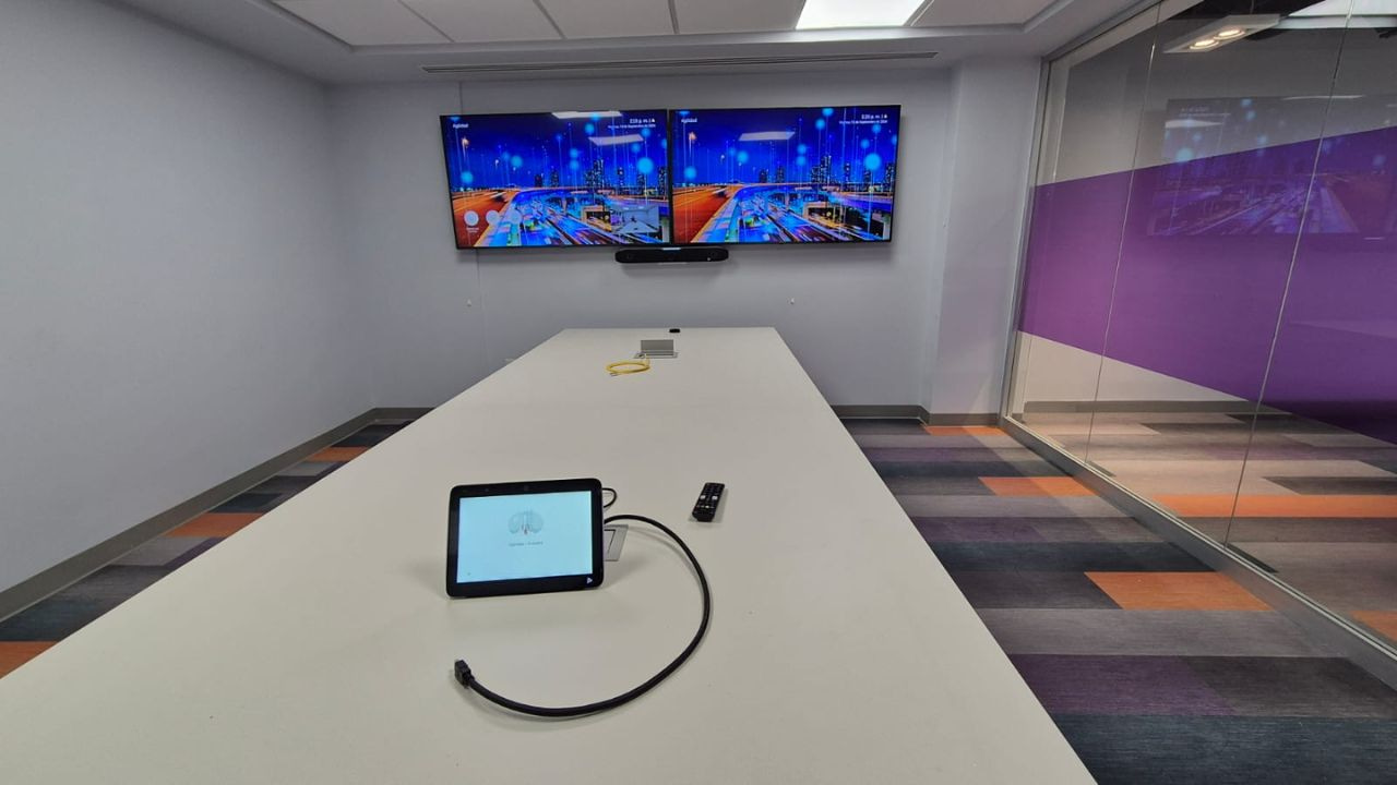 Colaboración y ciberseguridad de Advance Networks en InfoComm América Latina