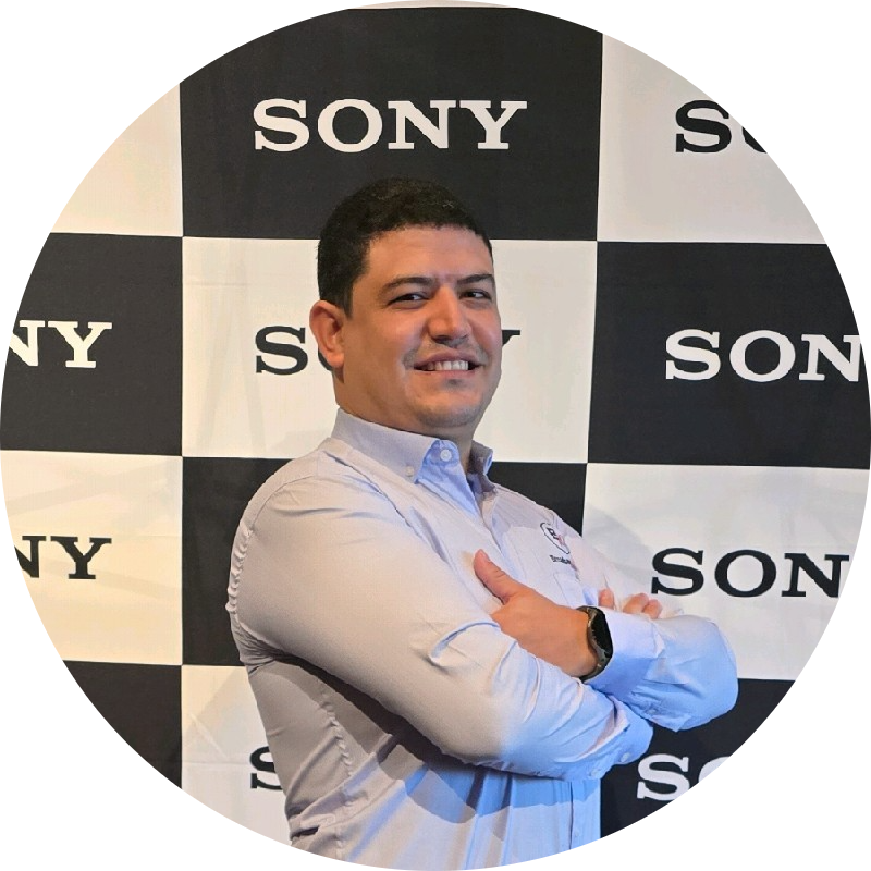 Go to the profile of Elmer Morales