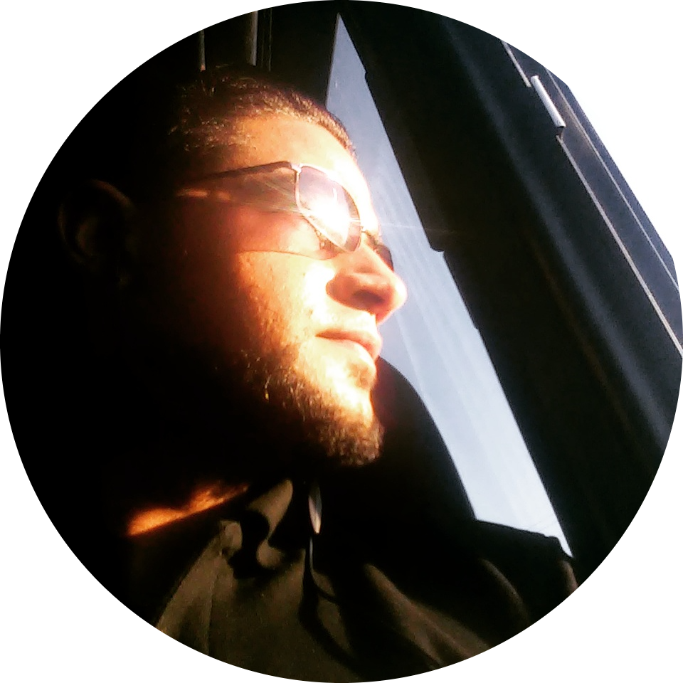 Go to the profile of Odair Alvarez