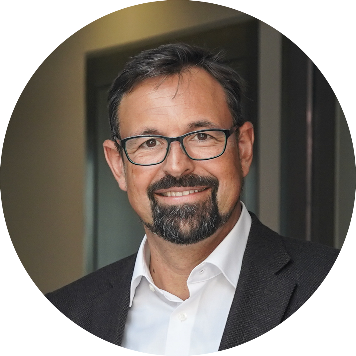 Go to the profile of Bjoern Seeger