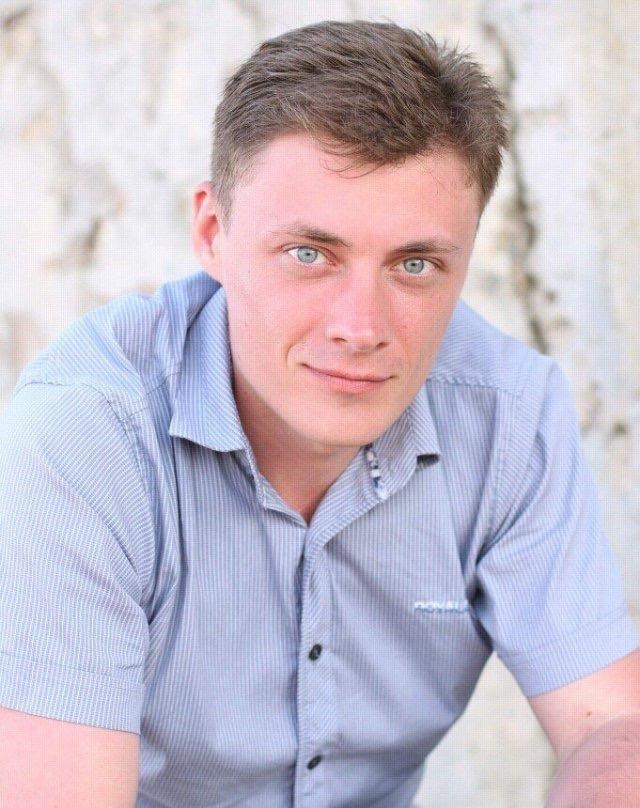 Go to the profile of Dima Sirko