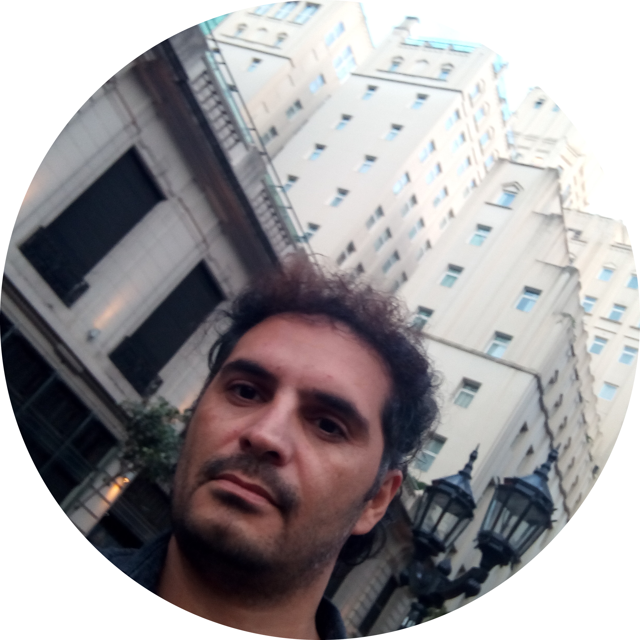 Go to the profile of Raul Navarro