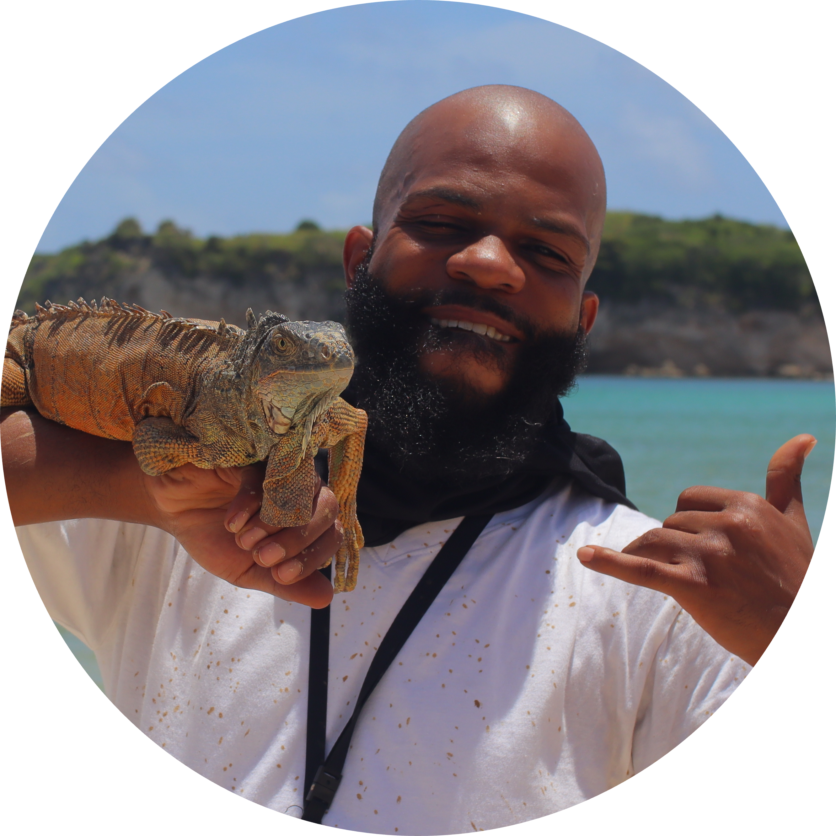 Go to the profile of Antoine Davis