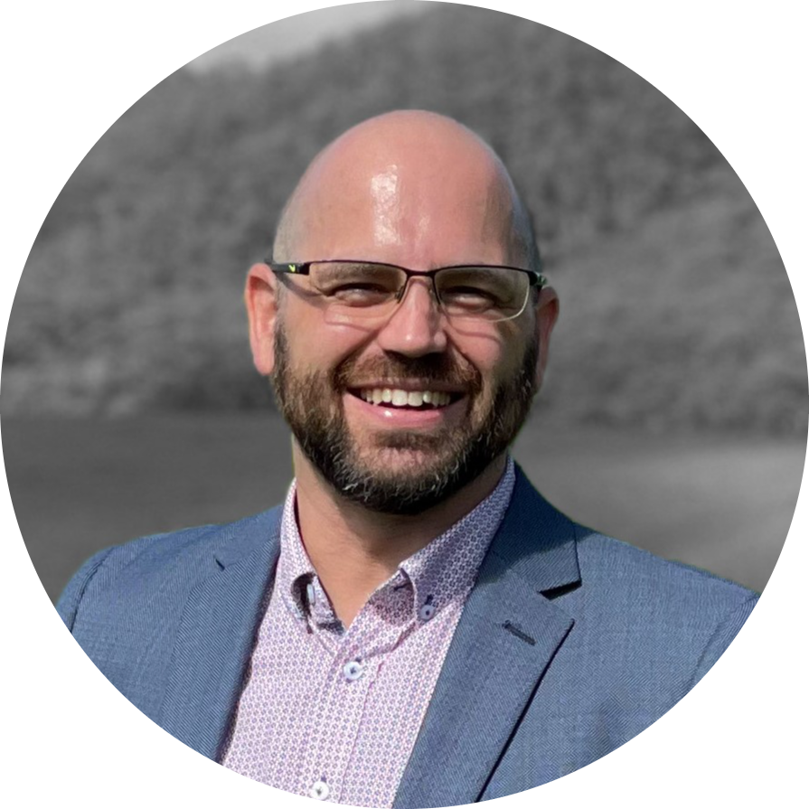 Go to the profile of Ian Skuse