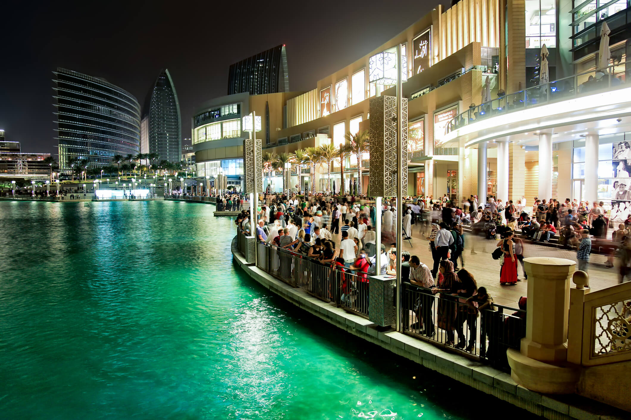 AV on the Menu: Zenon Dubai Fuses Innovation and Tradition at their Immersive Restaurant