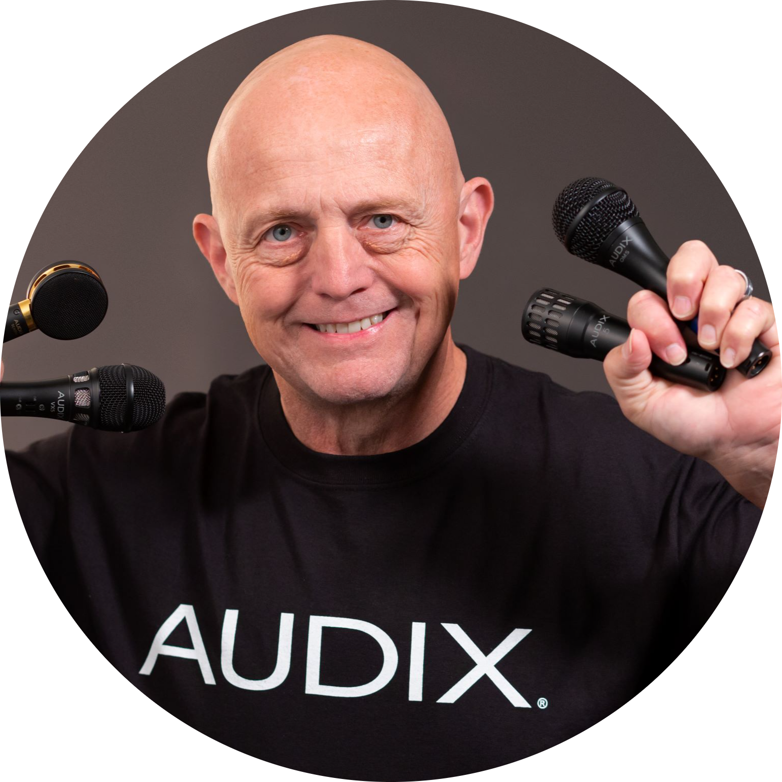 Go to the profile of Steve Young