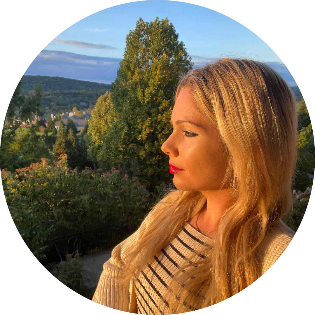 Go to the profile of Rina Lukina