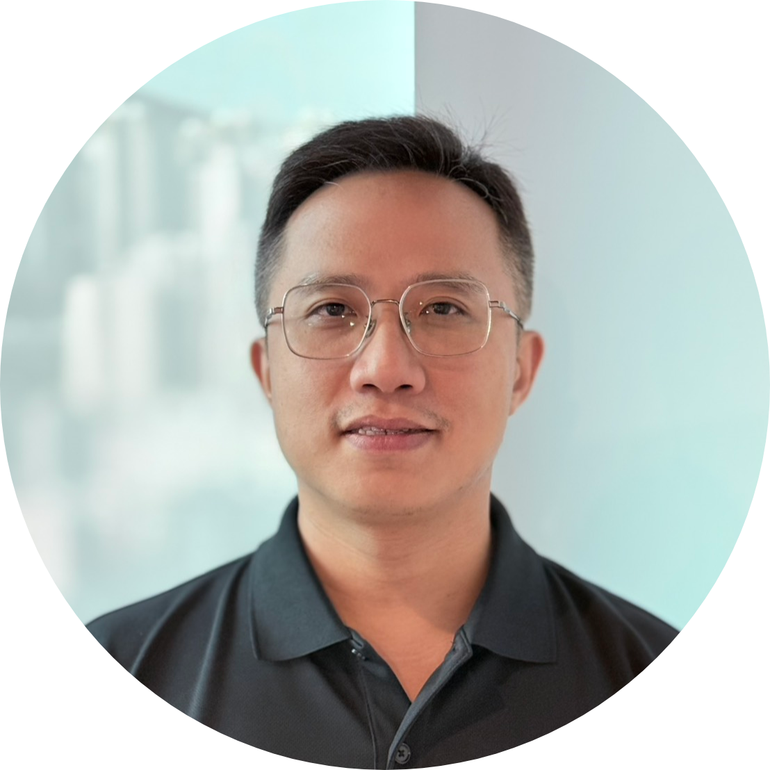 Go to the profile of Johnny Chiu