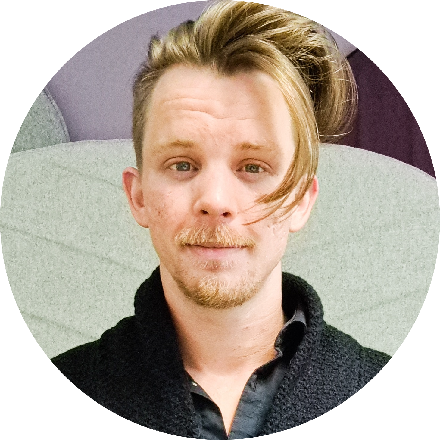 Go to the profile of Bódi Tamás