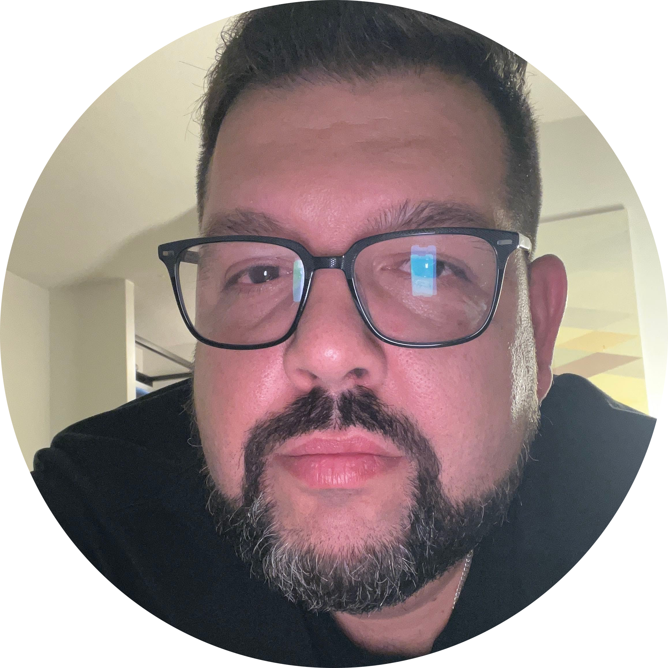 Go to the profile of Damian Biltres