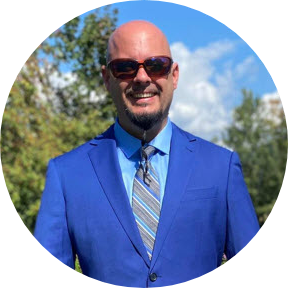 Go to the profile of Russel Brow