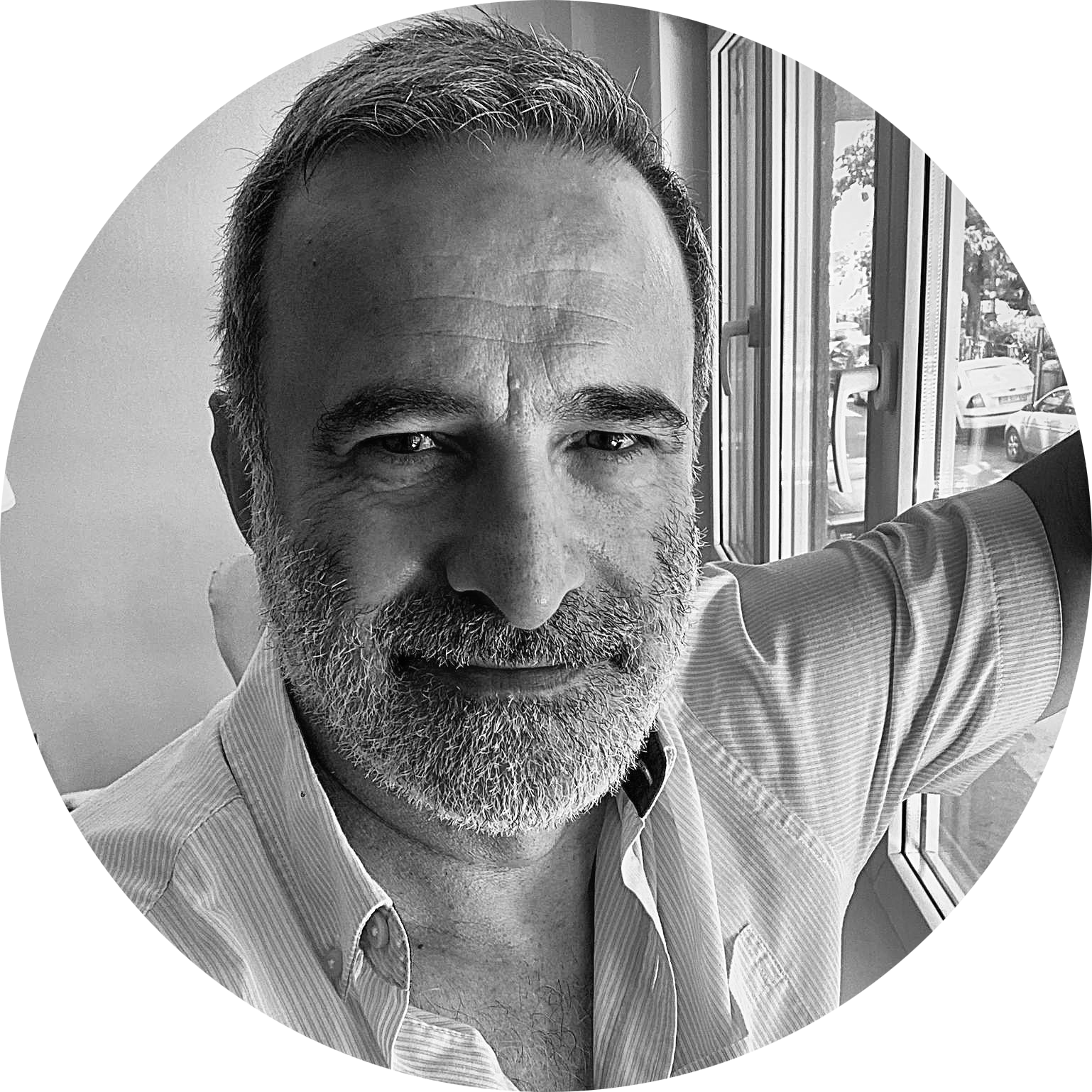 Go to the profile of Zomir Dimovici