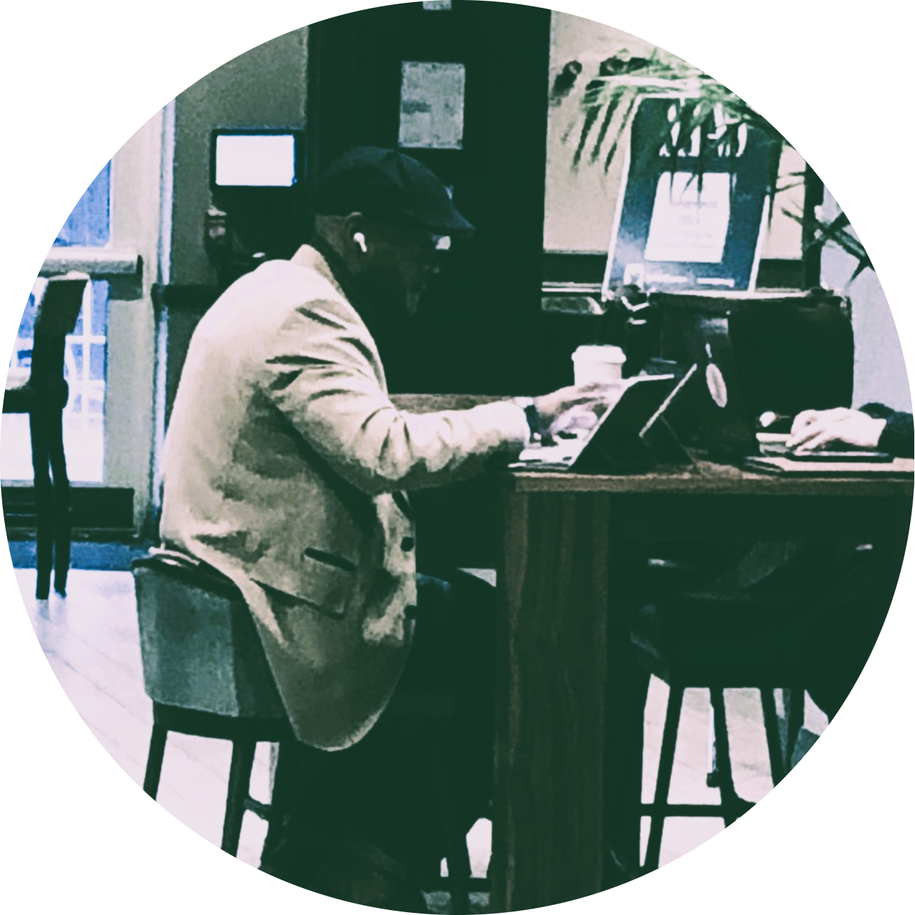 Go to the profile of Gregory Gordon