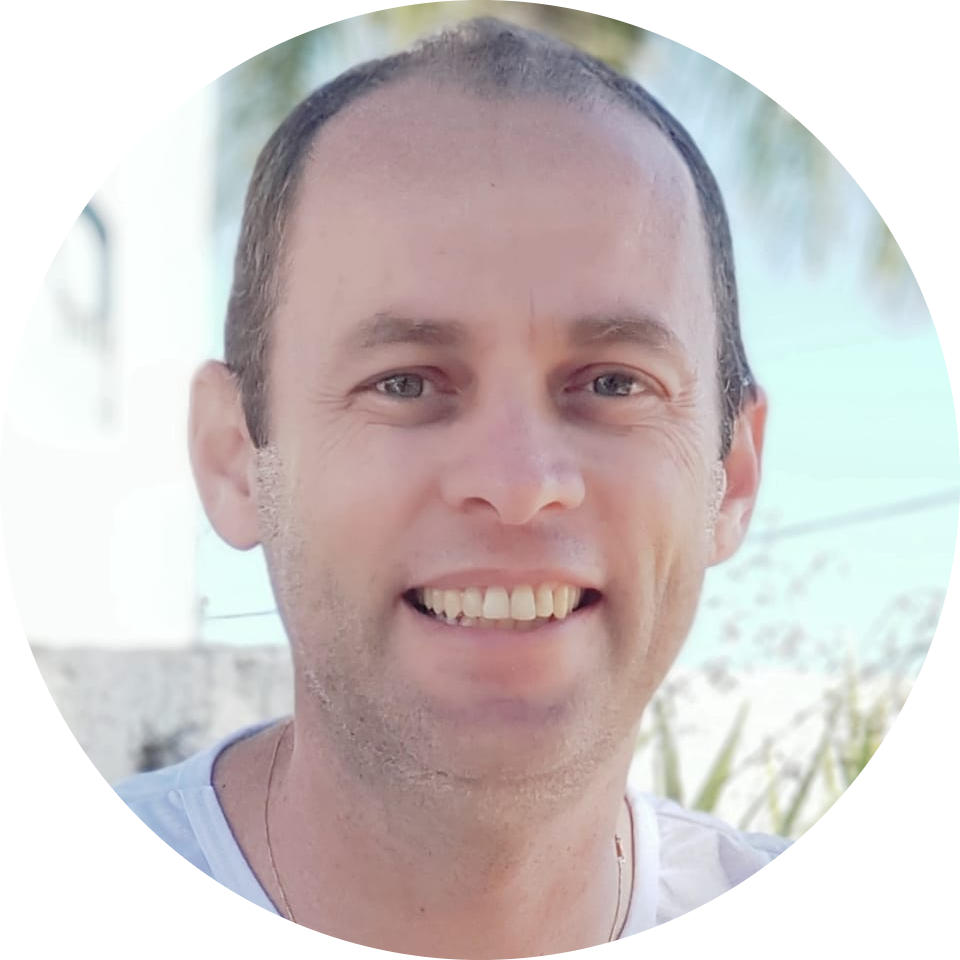 Go to the profile of Robledo Cardoso