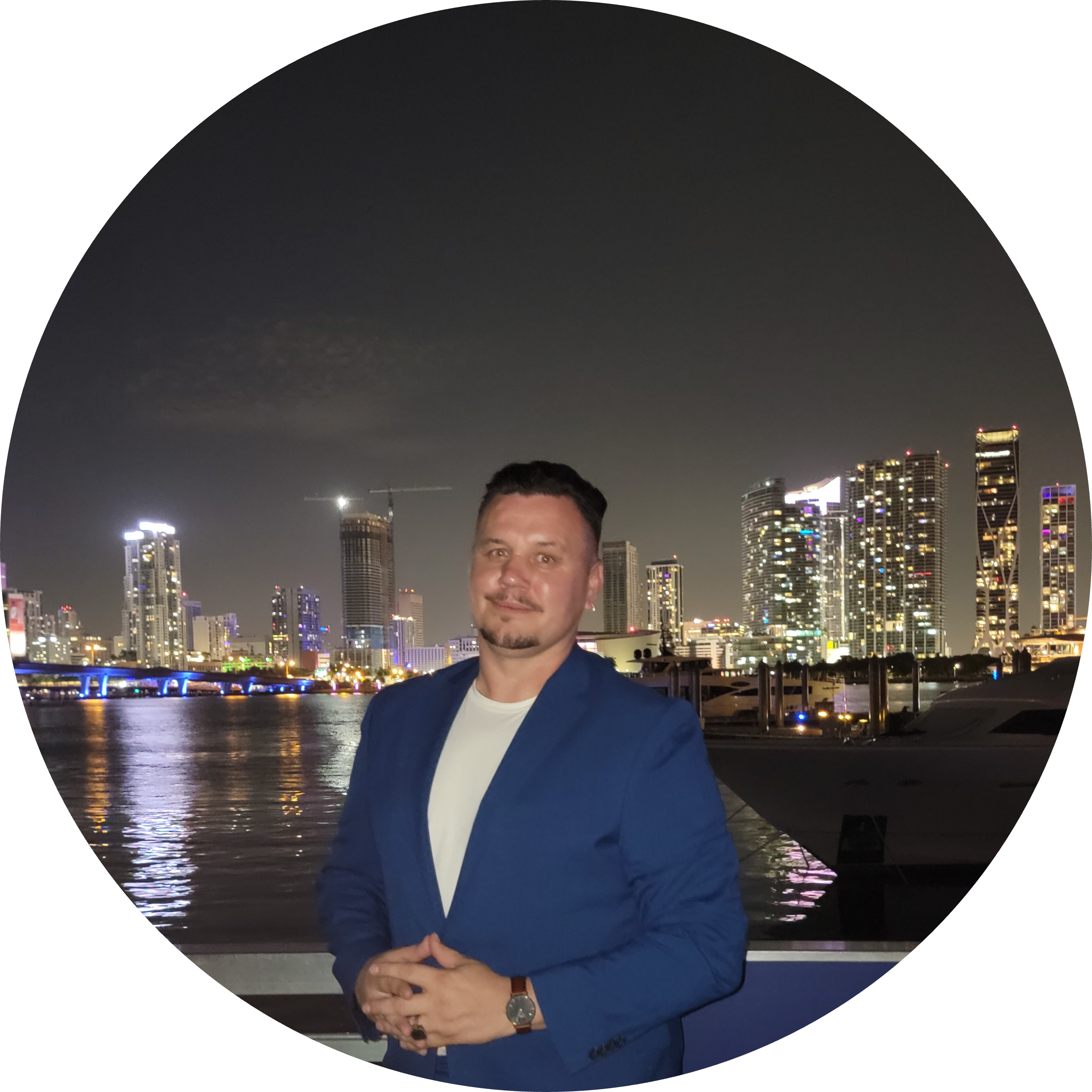 Go to the profile of Onur Dikkan