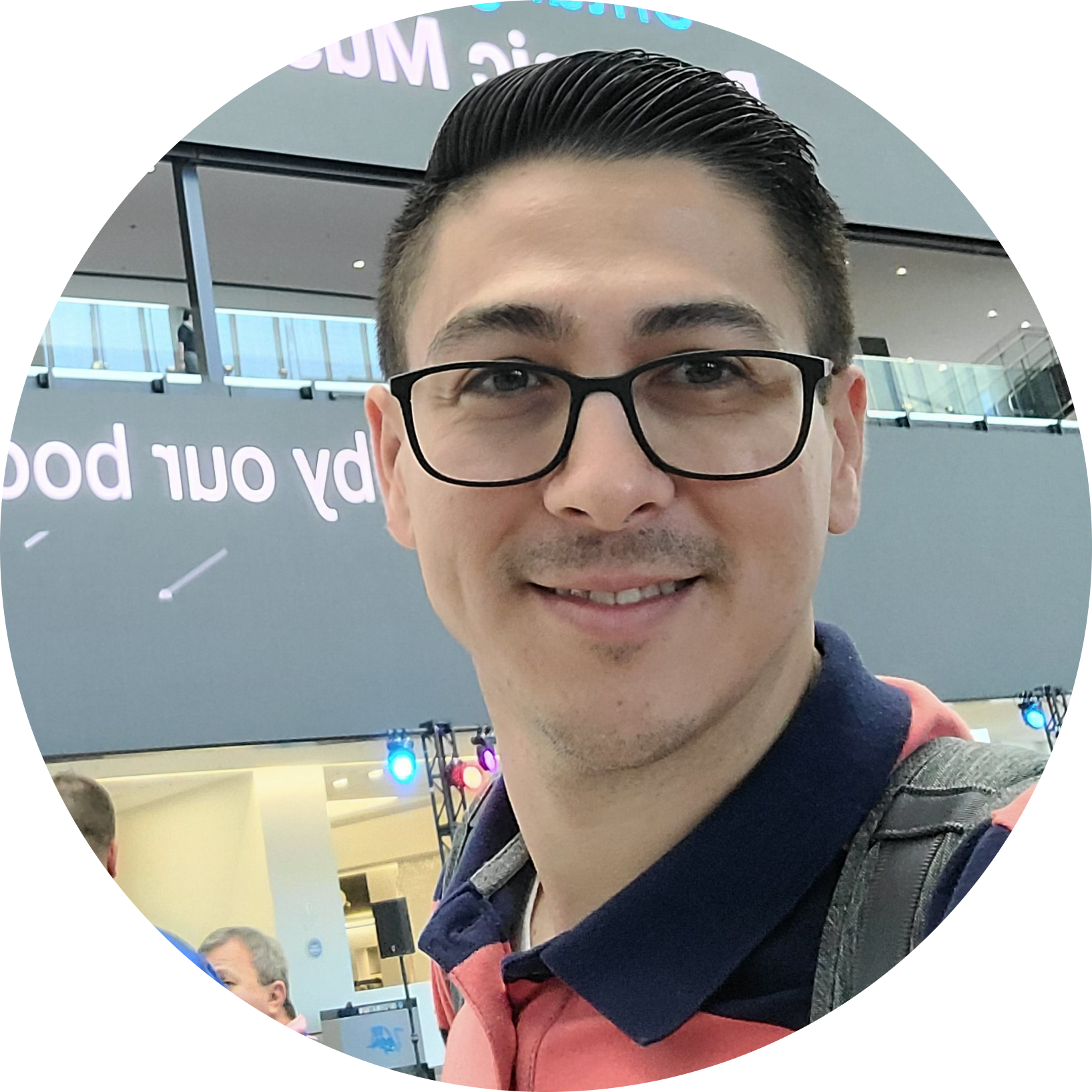 Go to the profile of Emmanuel Martinez