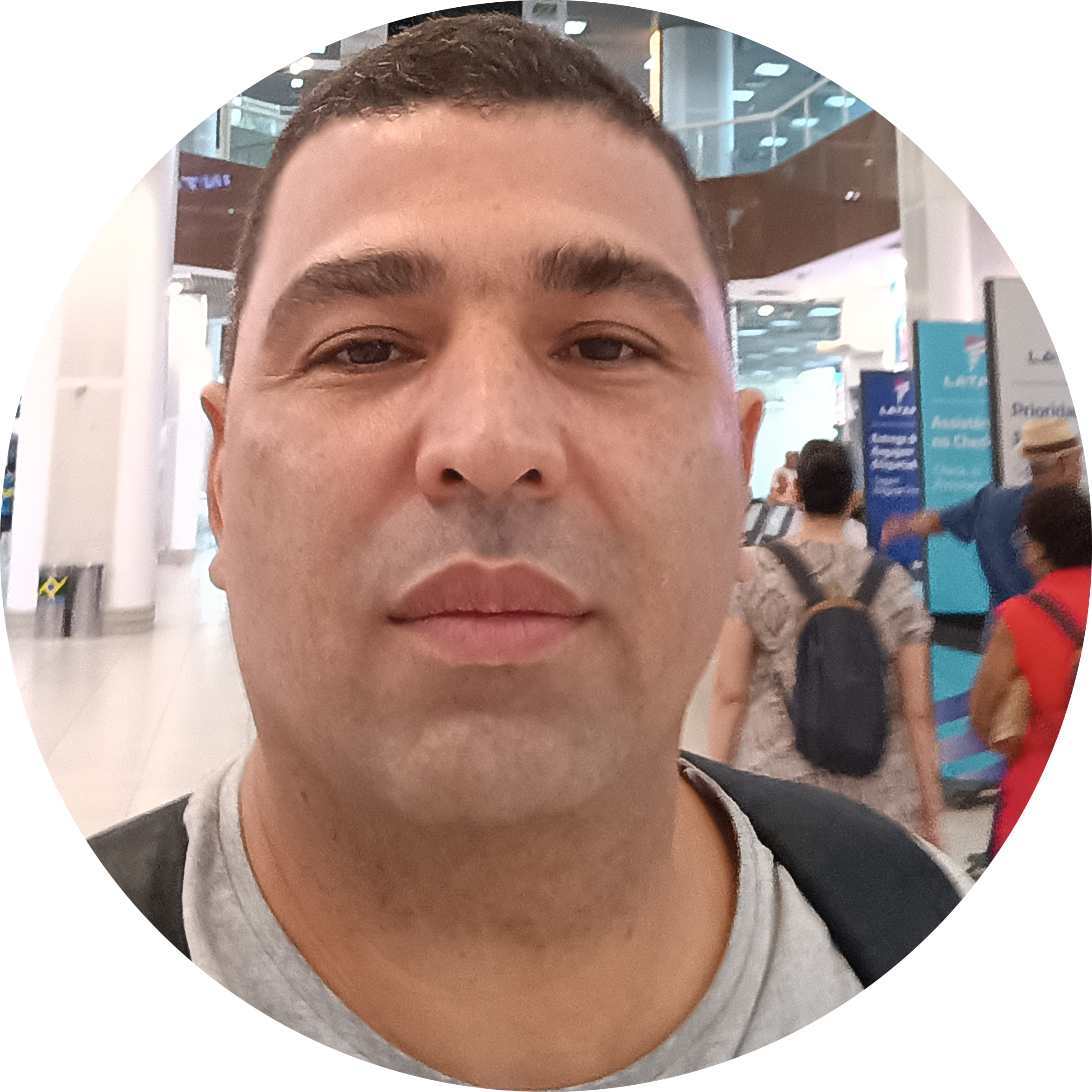 Go to the profile of Dário De Oliveira Júnior