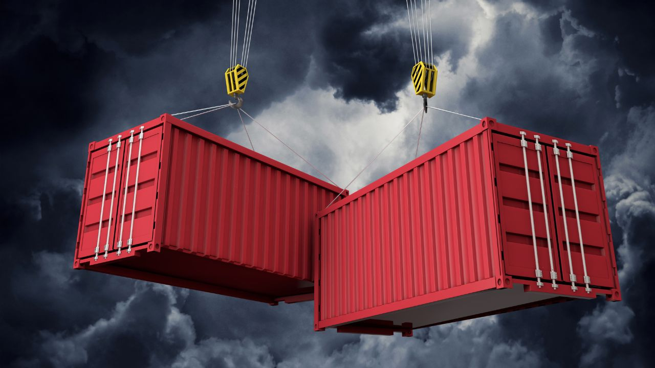 Muito mais do que mexer caixas: como transportar equipamentos com segurança (e sem dores de cabeça)