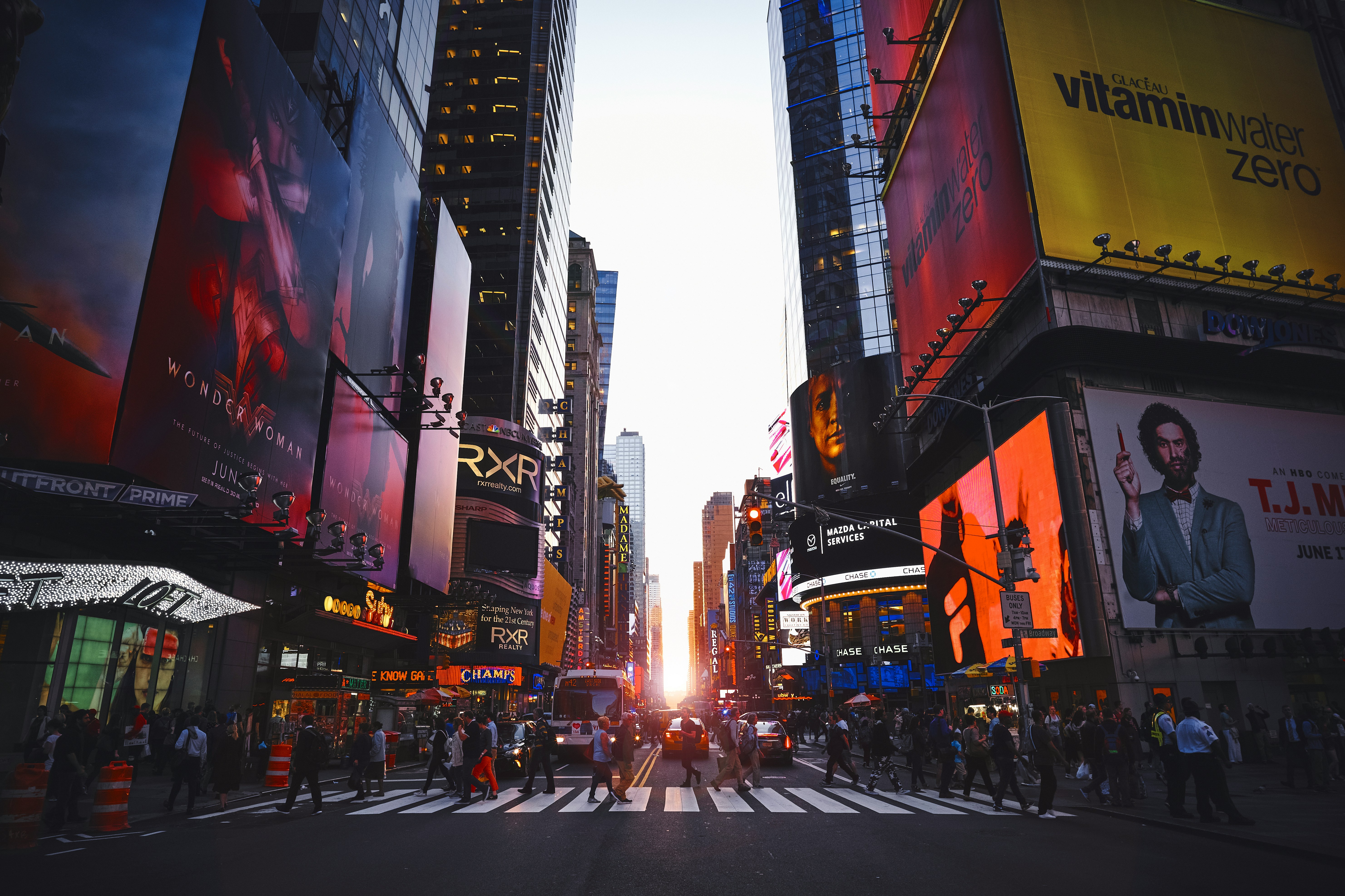 Pushing the Sustainability Envelope with Digital Signage