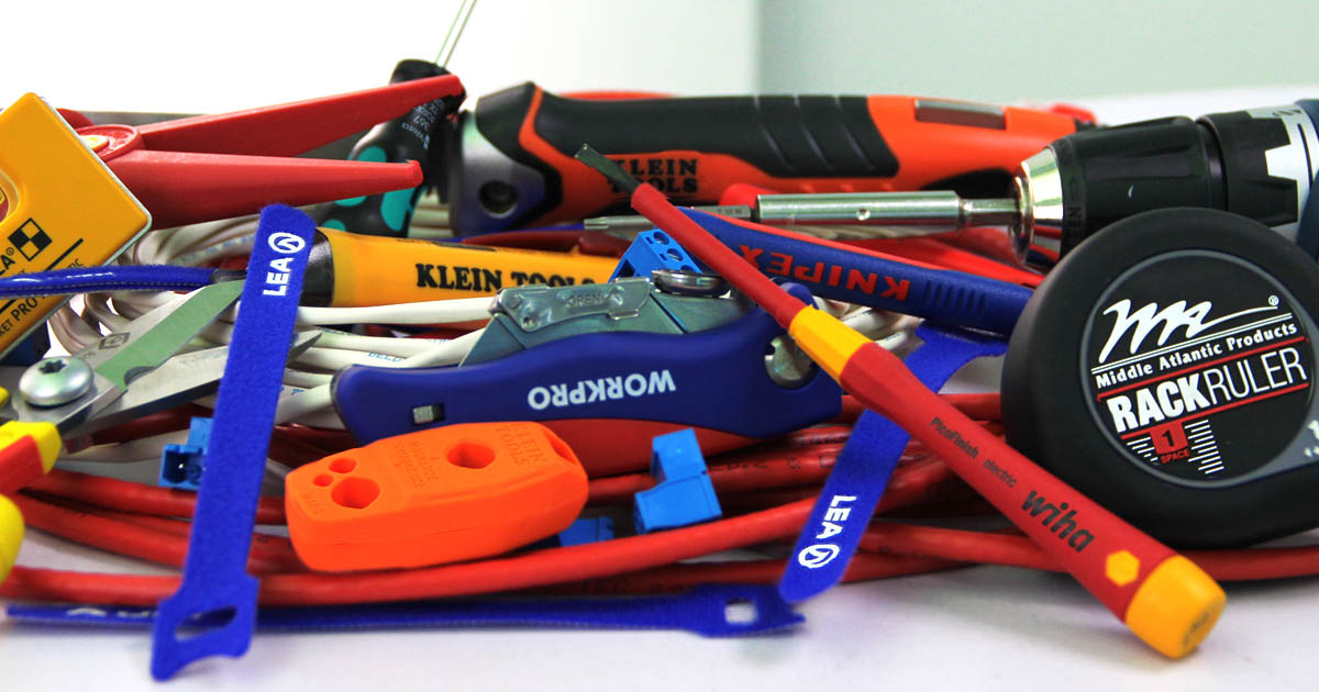 Las herramientas necesarias en AV