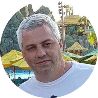 Go to the profile of ALEJANDRO ARENA