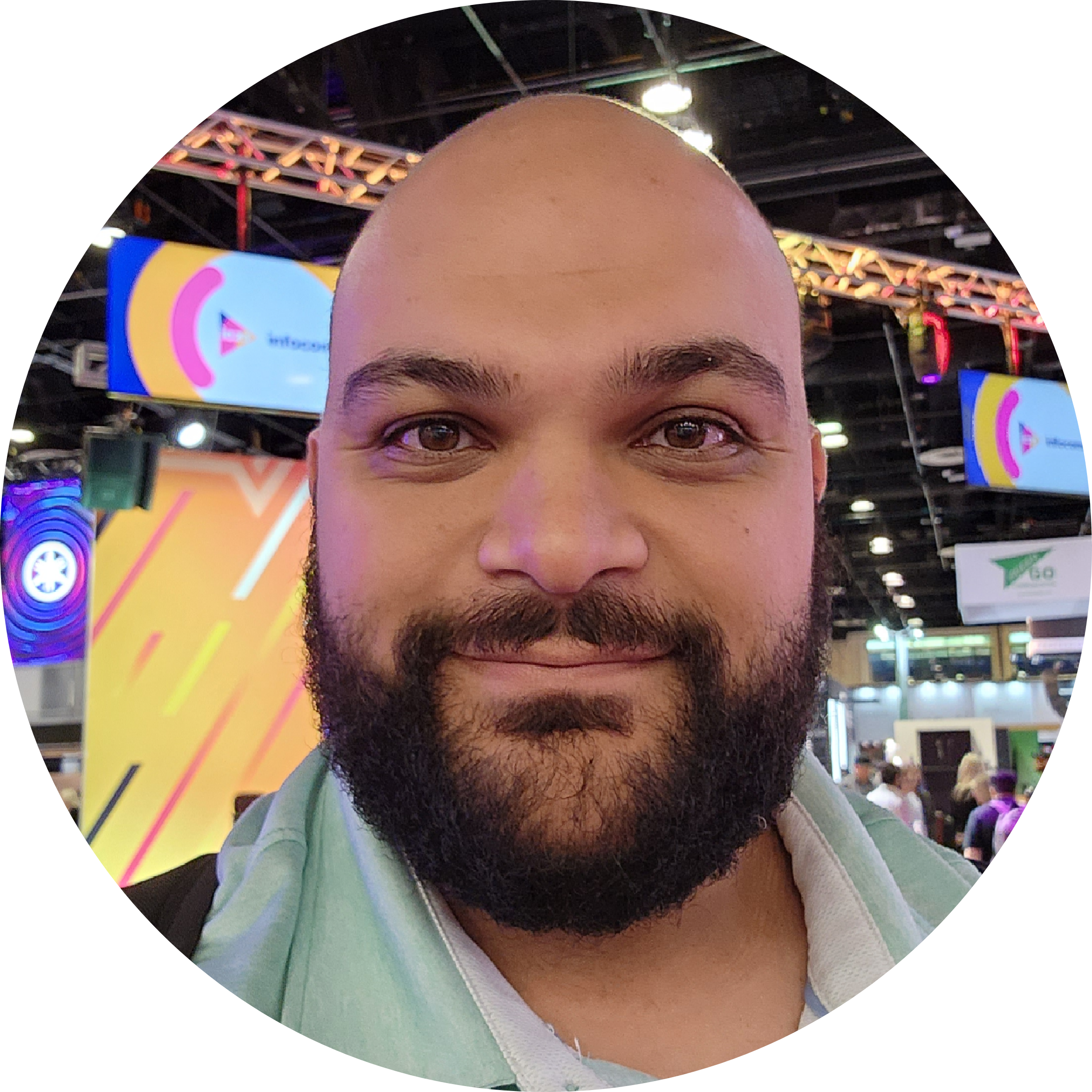 Go to the profile of Navid Namazi