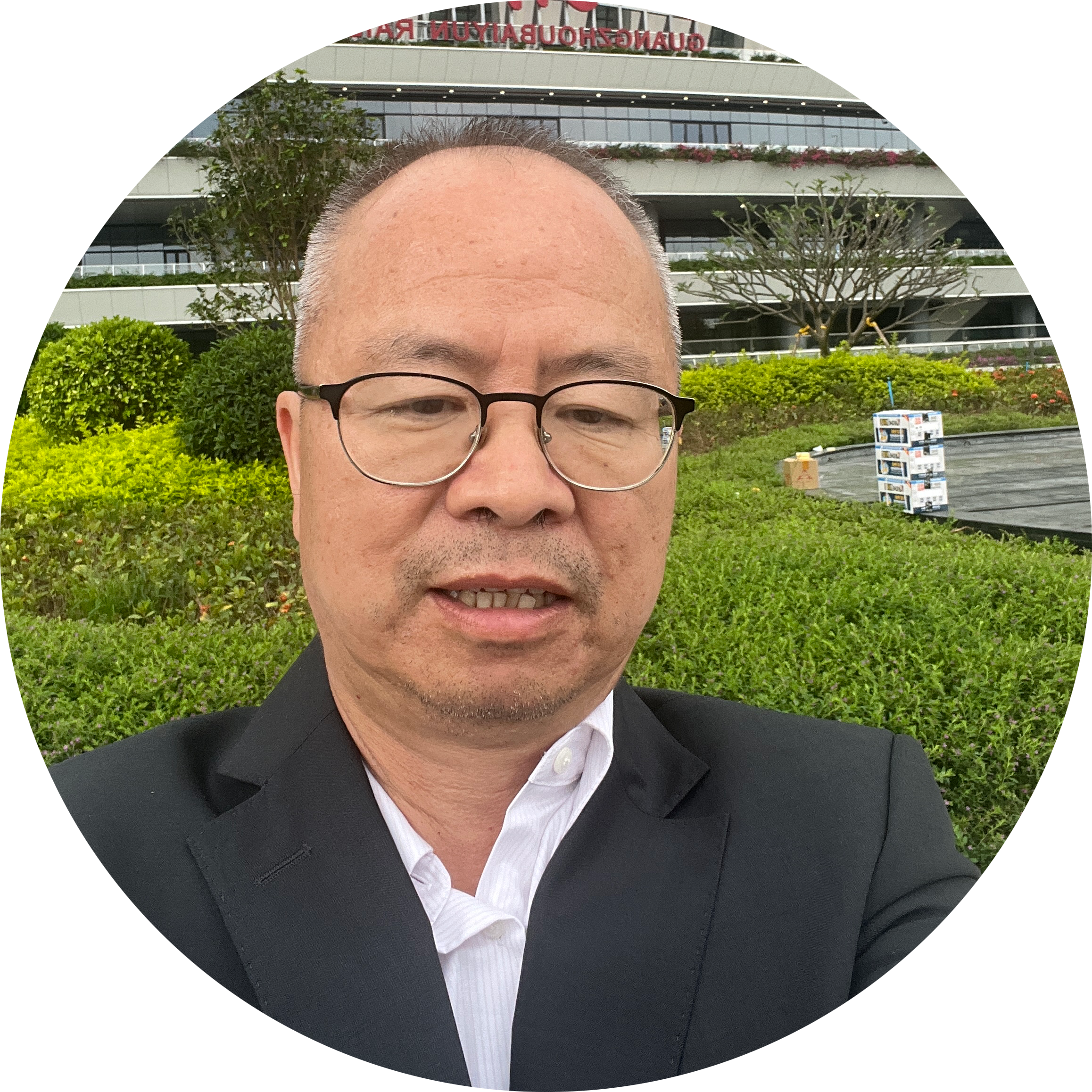 Go to the profile of Jinping Huang