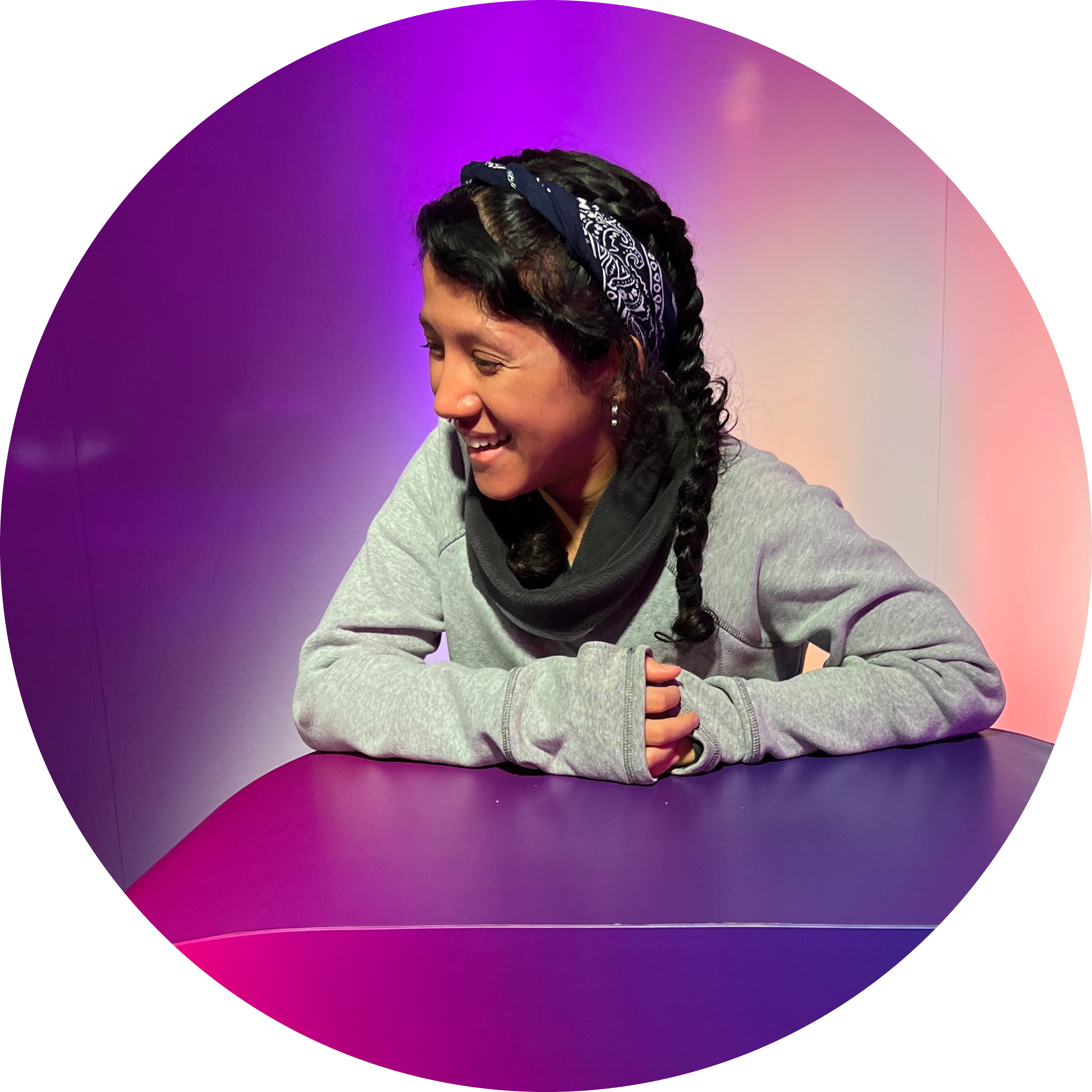 Go to the profile of Thais Li