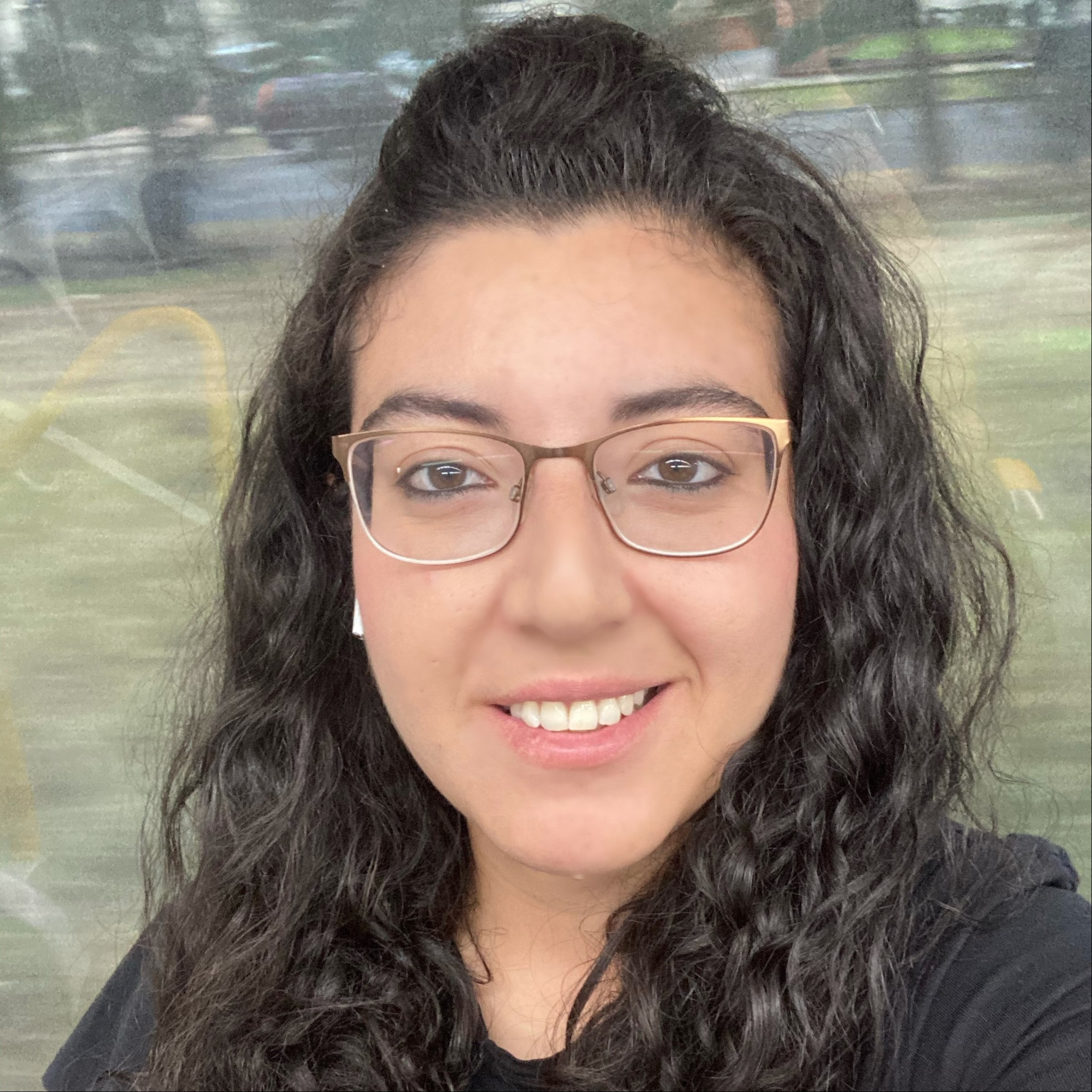 Go to the profile of Romina Soliz