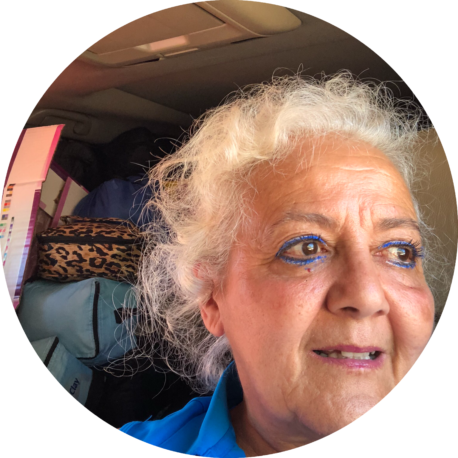 Go to the profile of Nini Bar