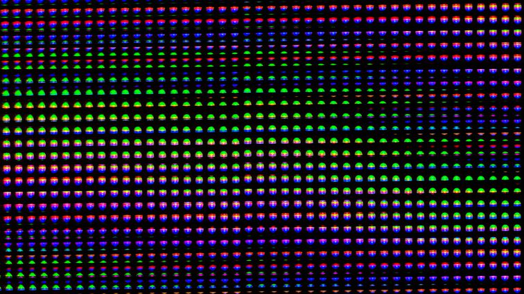 The Growing Momentum of MicroLED Display