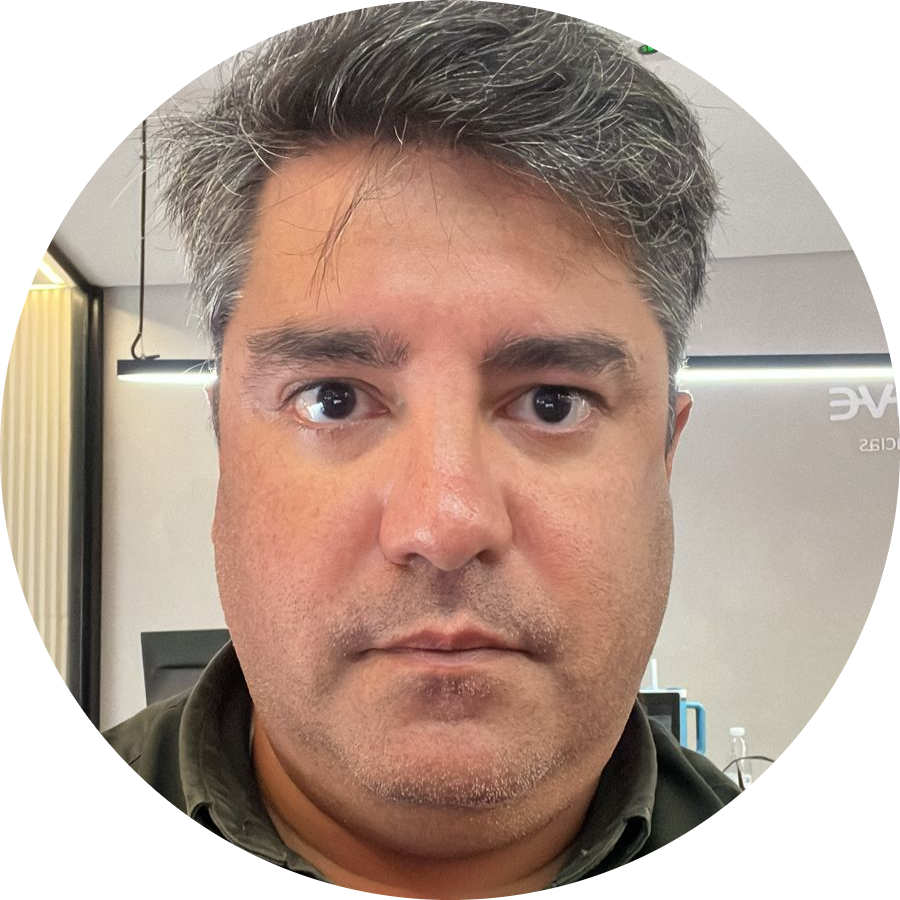 Go to the profile of Bruno Tavares