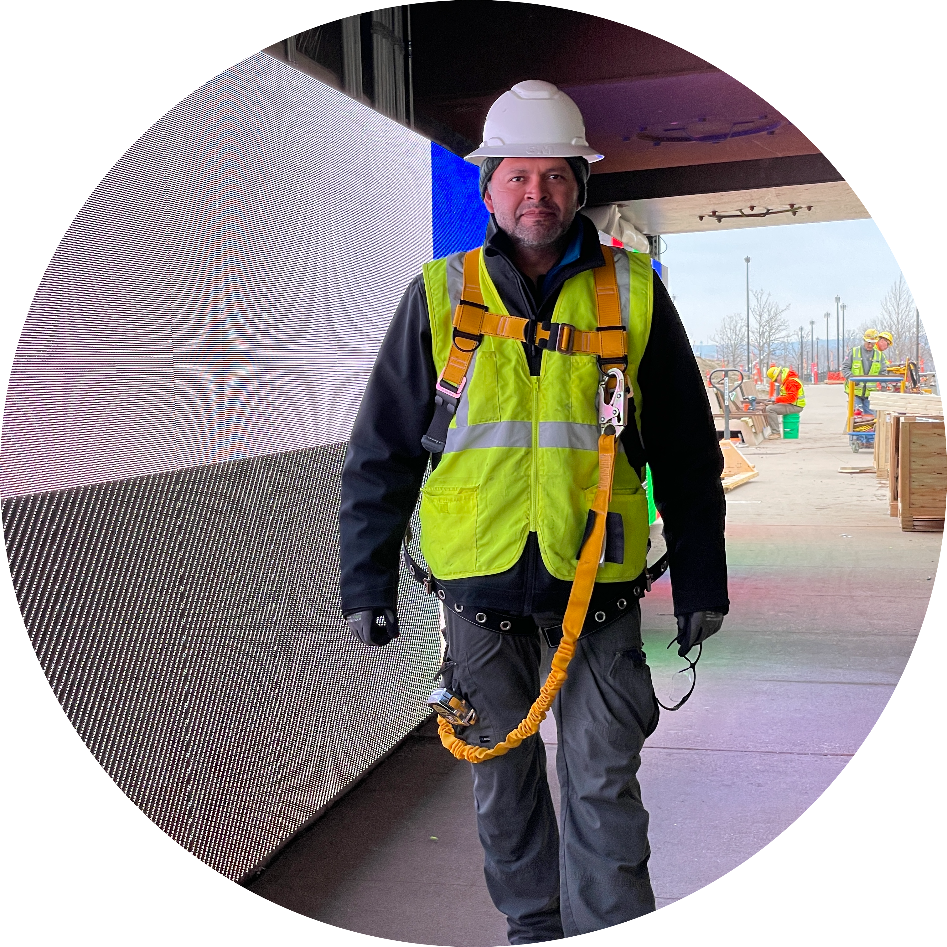 Go to the profile of Omar Estrada