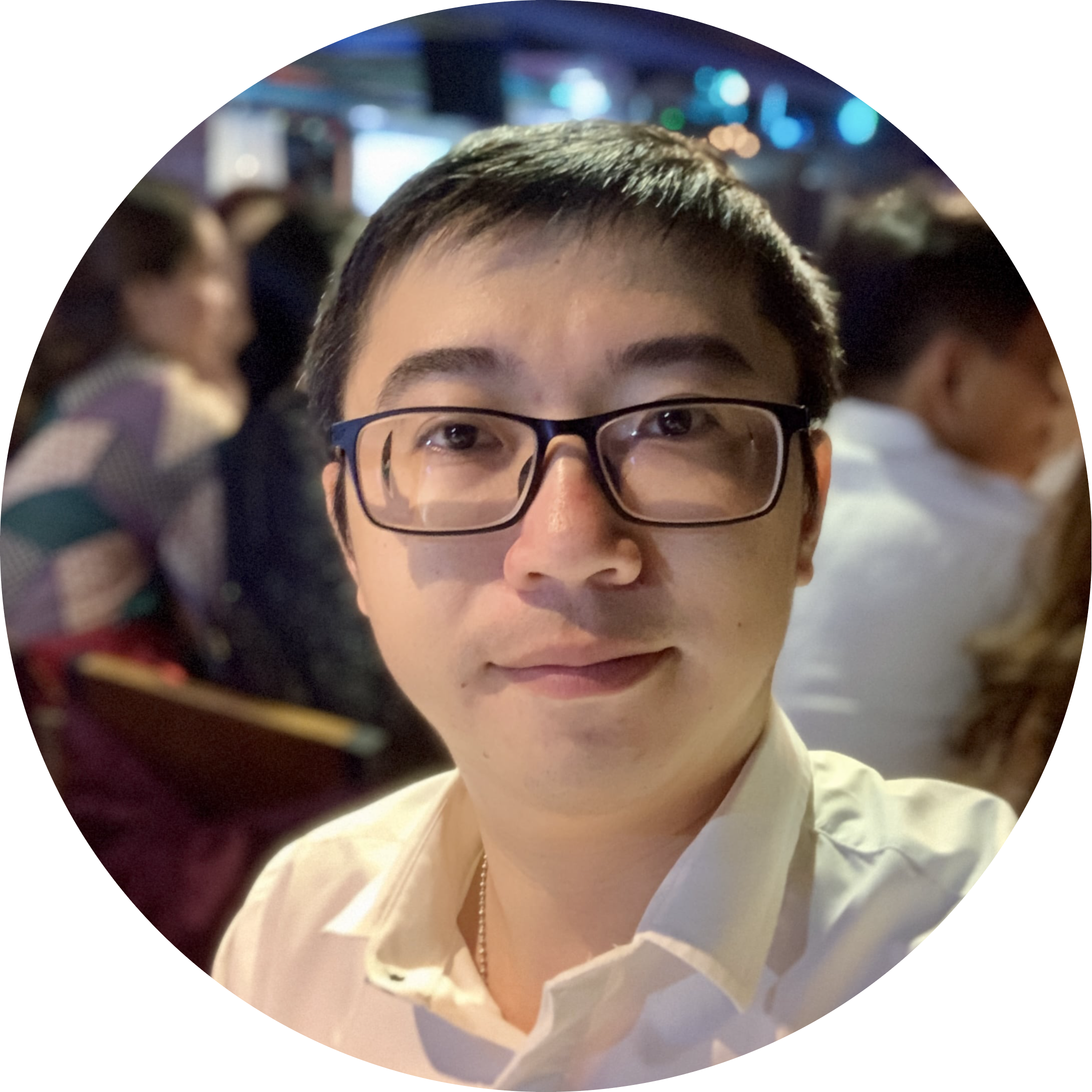 Go to the profile of AU VI SIEU