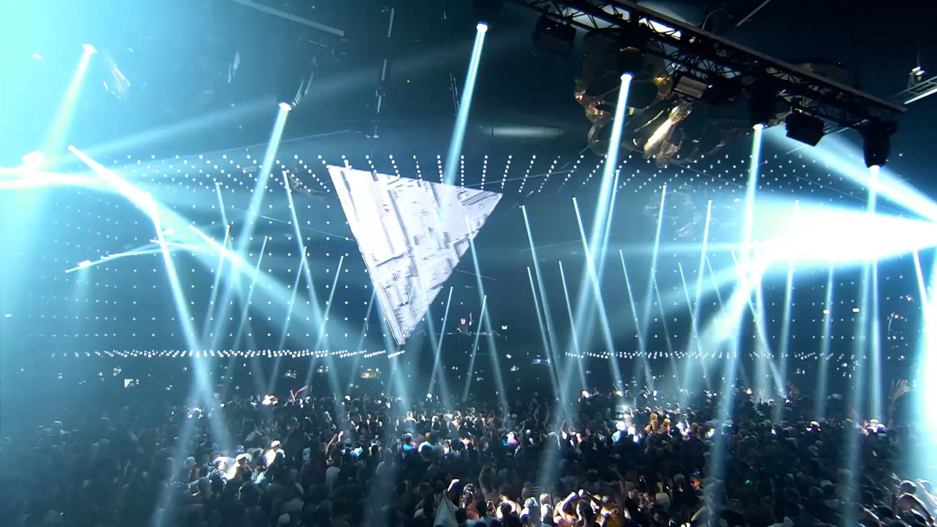 "A Party for the Body and the Brain" - Sónar Festival... How'd They Do That?